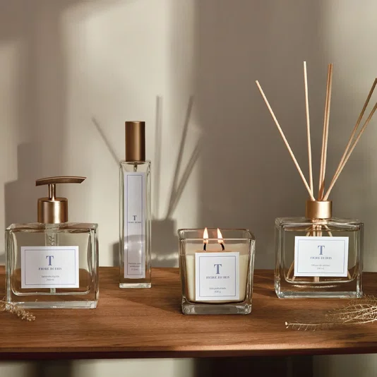 Kit Presente Óleo Difusor Trussardi Fiore Di Íris