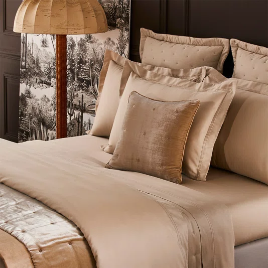 Lençol com Elástico Queen Triomphe 300 Fios Yves Delorme Dune 160cm x 200cm