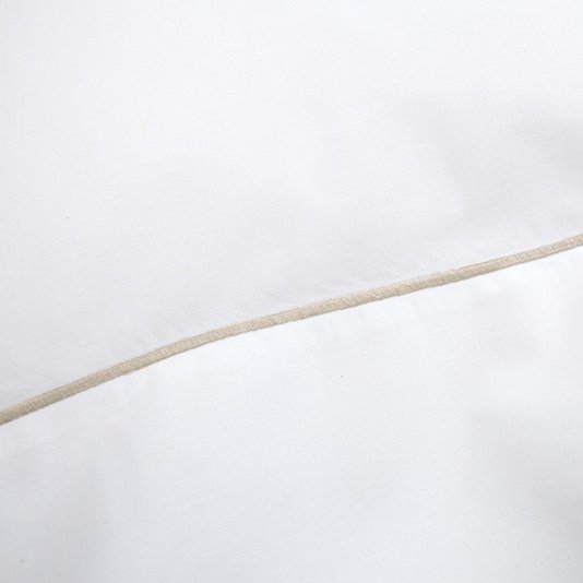 Lençol de Cima Flandre Super King 200 Fios Algodão Orgânico Yves Delorme Bege Pierre 2,70x2,95m