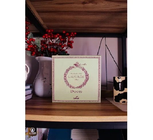 Livro Doces: Laduree