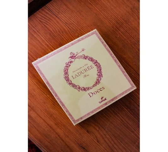 Livro Doces: Laduree