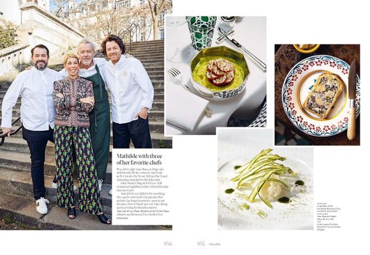 Livro Living Beautifully In Paris