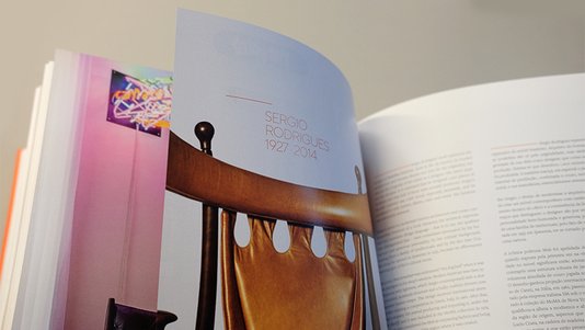 Livro Móvel Moderno Brasileiro