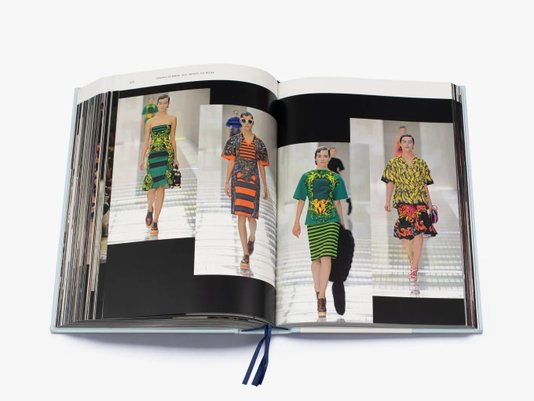 Livro Prada Catwalk - Frankel Vol 1 ED 2019