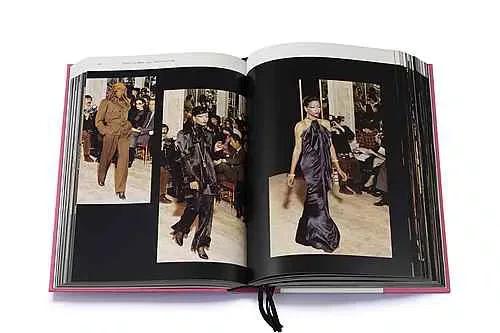 Livro Yves Saint Laurent - Houte Couture: Catwalk