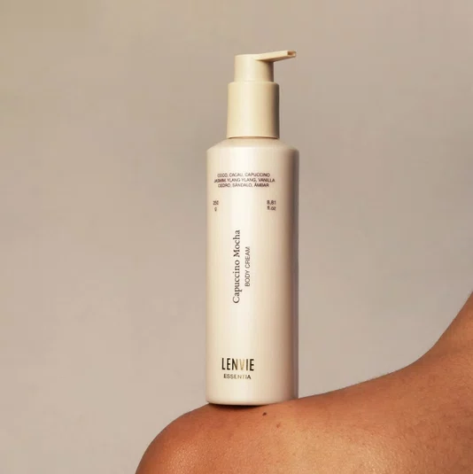 Loção Hidratante Corporal Essentia Lenvie Maracujá Muguet 250 ml