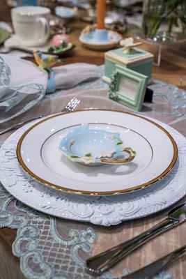 Lugar Americano em Tule com Bordado Manu Fisch Off White e Azul