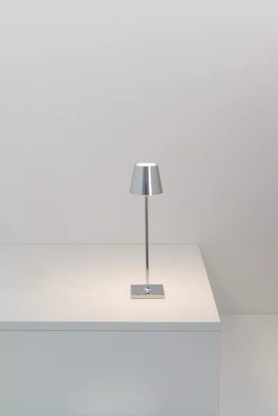 Luminária Recarregável Poldina Micro Zafferano Itália Cromo Brilho