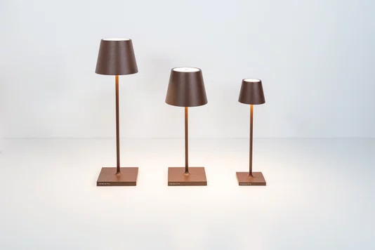 Luminária Recarregável Poldina Pro Zafferano Itália Corten