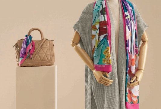 Mini Lenço Murano 100% Viscose Trussardi 49X49
