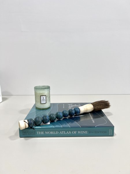 Mini Vela French Cade Pote de Vidro Relevo Voluspa 50 horas