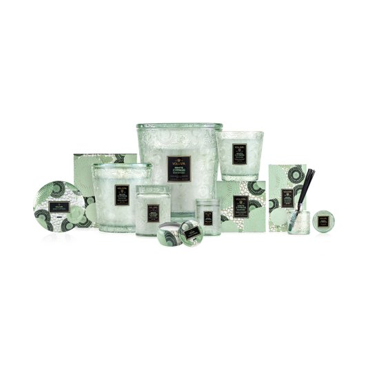 Mini Vela Lata Relevo White Cypress Voluspa 25 horas