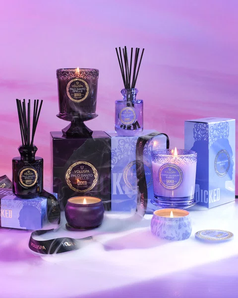 Mini Vela Lata Wicked Palo Santo Spells Voluspa 25 Horas