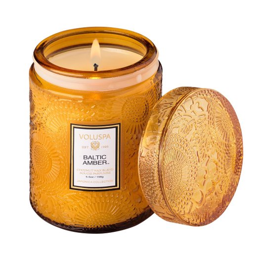 Mini Vela Pote Vidro Baltic Amber Voluspa 50 Horas Mini Vela Pote Vidro Baltic Amber Voluspa 50 Horas