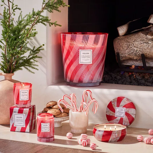 Mini Vela Copo Vidro Crushed Candy Cane Voluspa 25 Horas