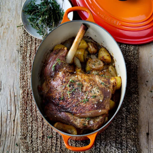 Panela Oval Signature Le Creuset Laranja 27 cm