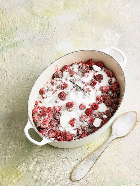 Panela Oval Signature Le Creuset Meringue 31 cm