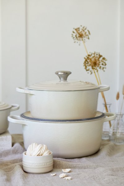 Panela Redonda Signature Le Creuset Meringue 24 cm
