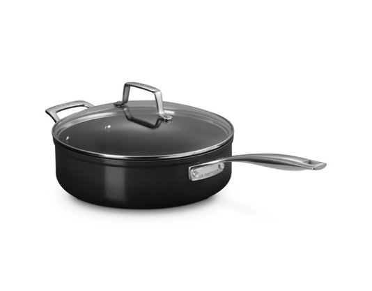 Panela Saute com Alça Non-Stick Ceramic Le Creuset 26 cm