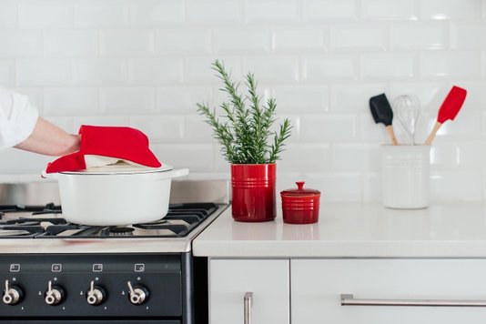 Porta Condimentos Em Cerâmica Pequeno Le Creuset Vermelho