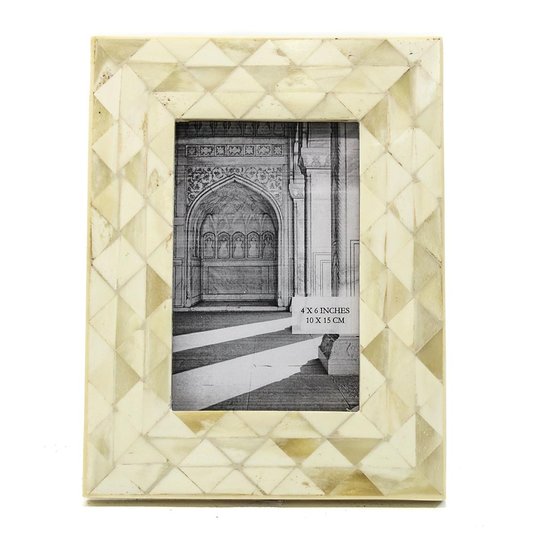 Porta Retrato de Madeira e Osso Antica 22 x 17 cm