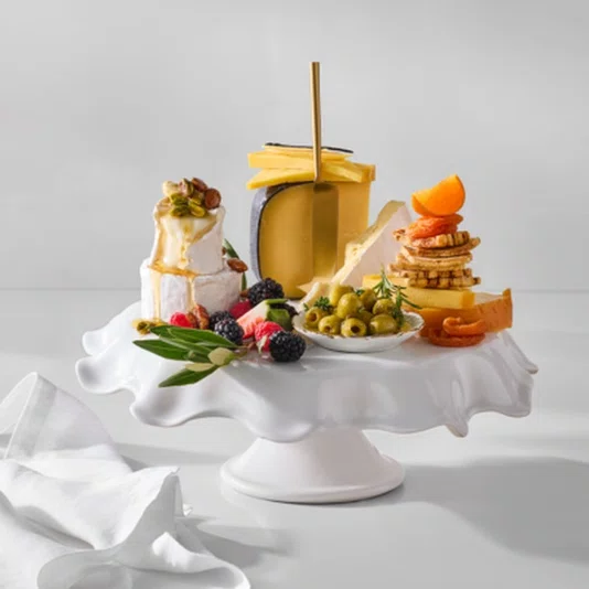 Prato para Bolo com Pé Ruffle Le Creuset Branco 28cm