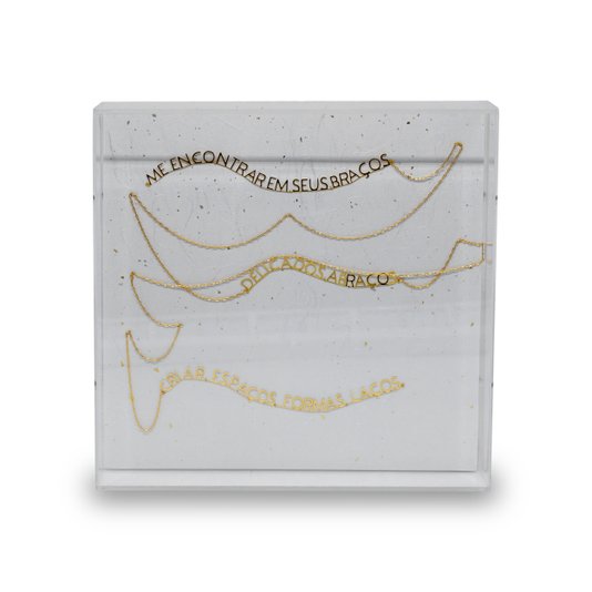 Quadro em Acrílico Frase Me Encontrar Nara Ota