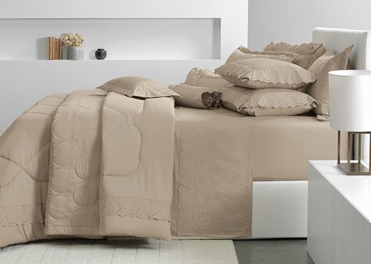 Rolinho com Recheio Giovanna 300 Fios Trussardi Nocciola e Legno 16 x 40cm