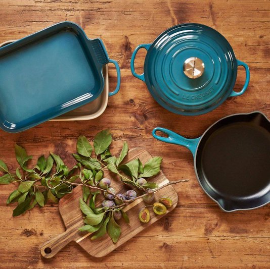 Skillet Redonda Com Alça Signature Le Creuset Azul Caribe 23 Cm