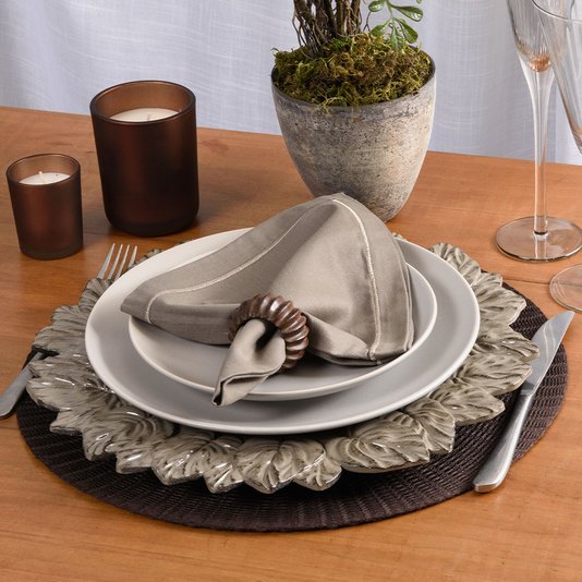 Sousplat Leaf Copa & Cia Taupe