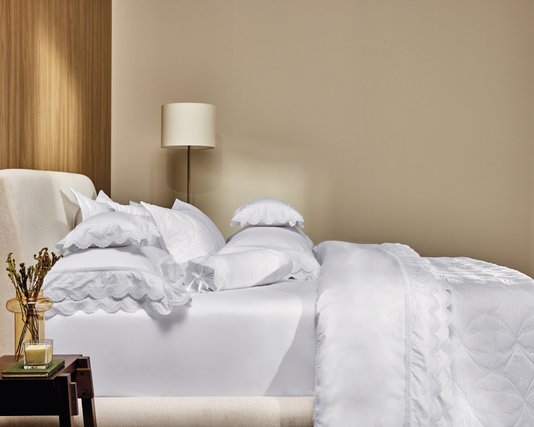 Super Fronha Romanza 300 Fios Trussardi Branco 50 x 90 cm