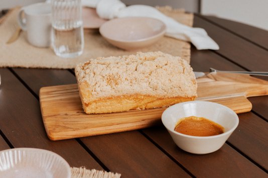 Tábua Retangular para Pão em Madeira Teca com Cabo Kitchen Tramontina 48 x 19 cm