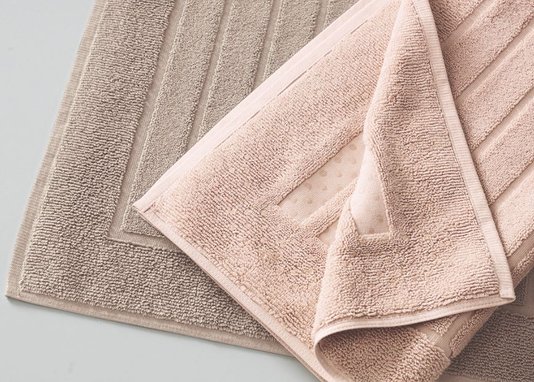 Tapete Piso Antiderrapante Scala Trussardi  Soft Rose 86cm x 60cm
