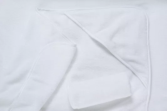 Toalha de Banho com Capuz Bambini Bonelli Trussardi Branco 80cm x 80cm