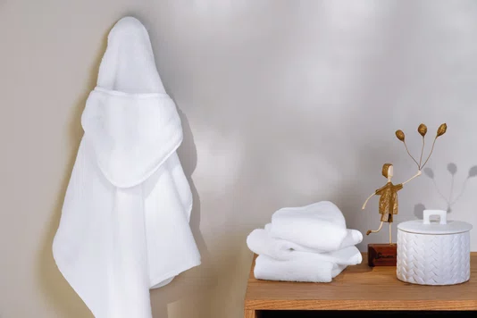 Toalha de Banho com Capuz Bambini Bonelli Trussardi Branco 80cm x 80cm
