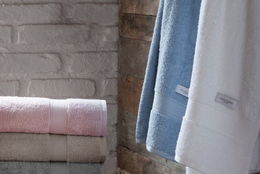 Toalha de Banho G Egitto Splendore Trussardi Soft Rose 86x160cm