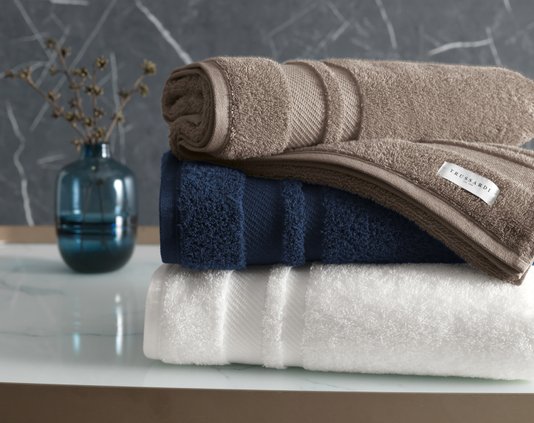 Toalha de Banho Lorenzi Trussardi Gelo 86cm X 150cm