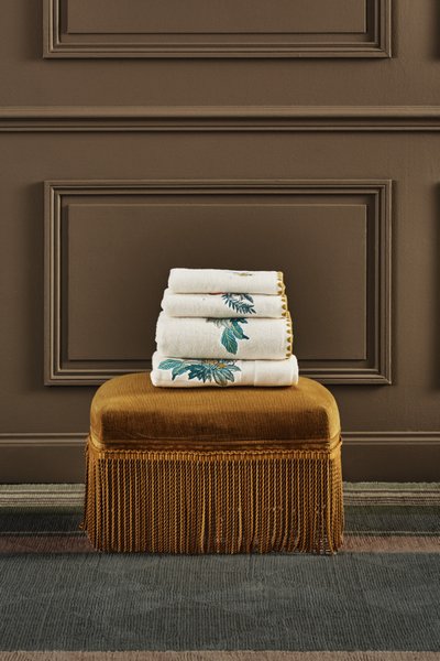 Toalha de Rosto Golestan Yves Delorme Off White 100 x 55 cm