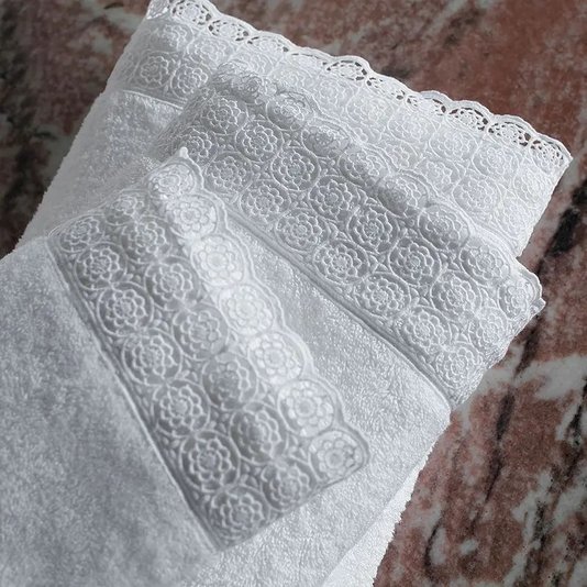 Toalha de Rosto Olympia Buddemeyer Luxus Branco/Renda Branca 48 x 90 cm