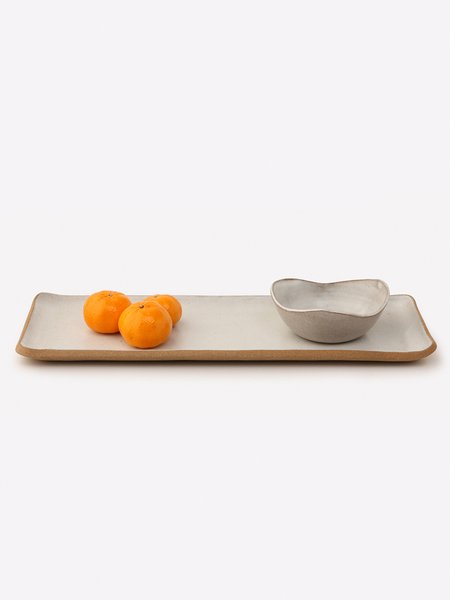 Travessa Retangular Média em Cerâmica Luli Ateliê Branco 20 x 13 cm