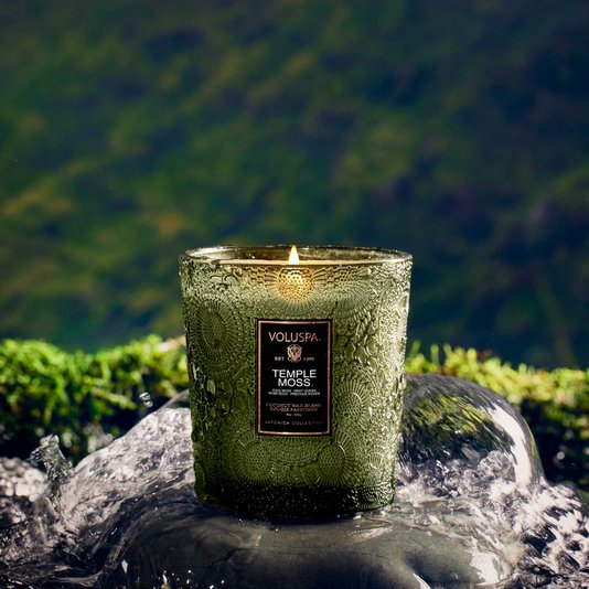 Vela Copo de Vidro Clássico 60H Temple Moss Voluspa