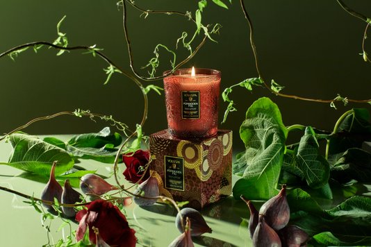 Vela Copo Vidro Forbidden Fig Voluspa 60 Horas