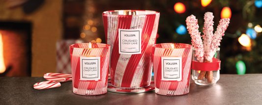 Vela Crushed Candy Cane Copo Trabalhado Voluspa 40 Horas