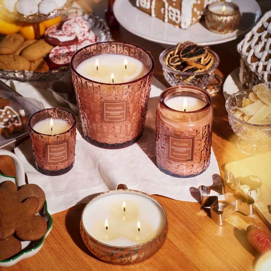 Vela Pedestal 3 Pavios Gingerbread Chalet Voluspa 80 Horas