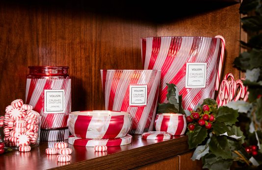 Vela Vaso Pedestal 3 Pavios Crushed Candy Cane Voluspa 80 Horas