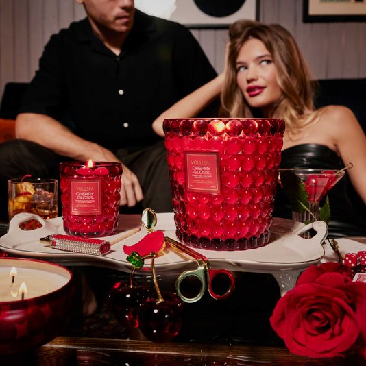 Vela Vaso Pedestal 3 Pavios +80H Cherry Gloss Voluspa