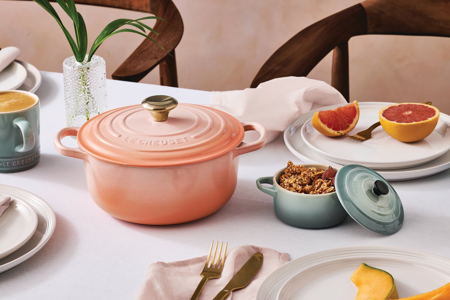 Panela Redonda Signature Le Creuset Pêche 20 cm - LCL Home