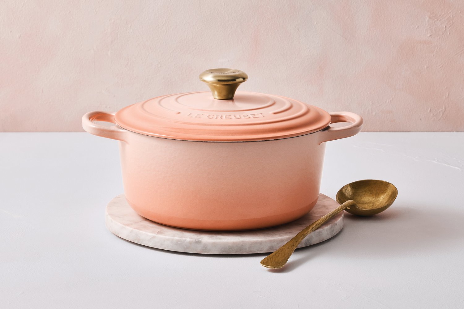 Panela Redonda Signature Le Creuset Pêche 20 cm - LCL Home
