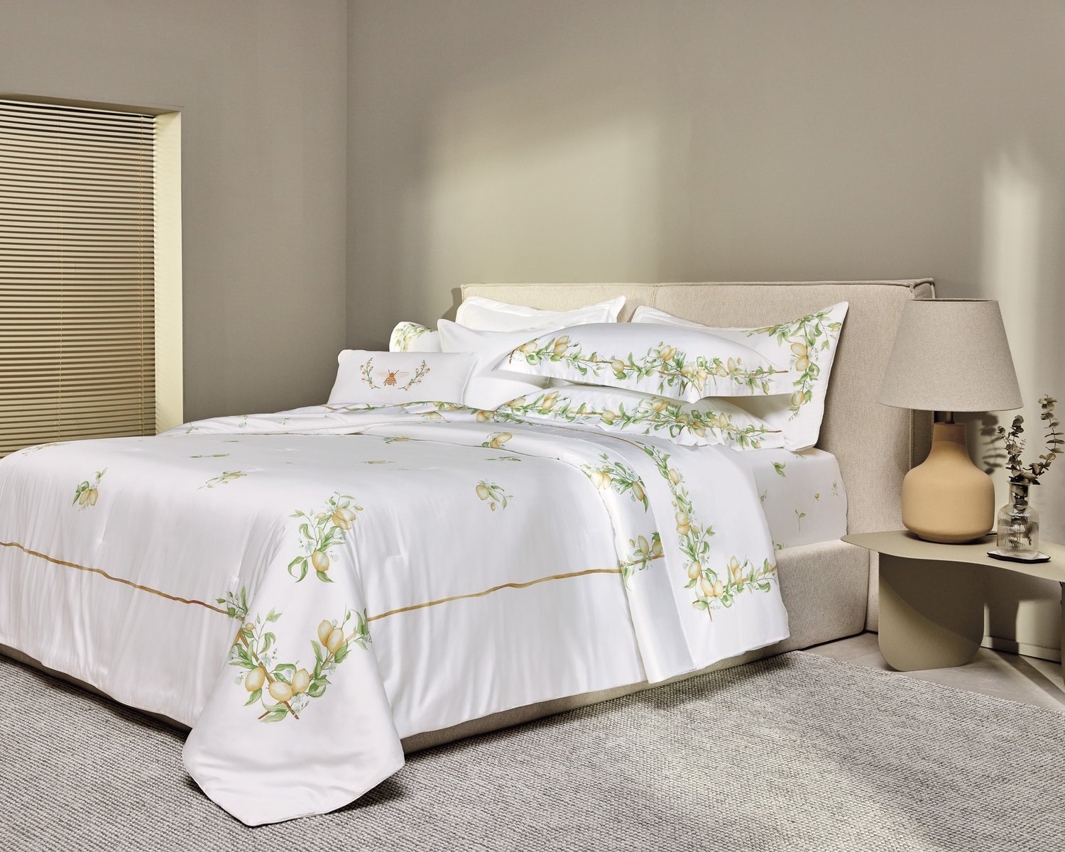 愛探眼影 / 『ex;cuse room』セット Jogo de Cama 7 Peças Casal Limoncino 300 Fios Trussardi - LCL Home