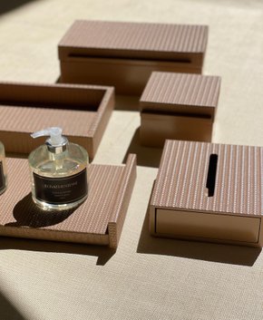 Caixa De Madeira Tresse PP Couro Elisa Atheniense Home Havana 16 x 16 cm